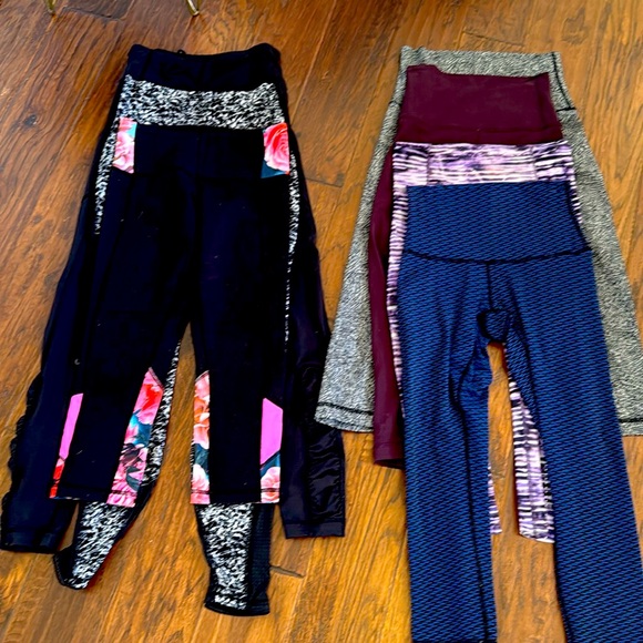 Lululemon athleticaleggings size 4. 7 in the lot. 5 cropped! Great